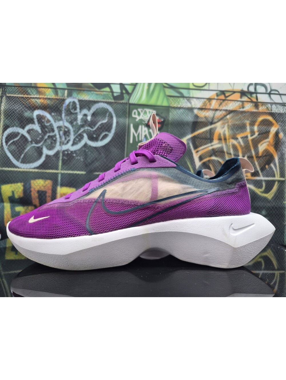 Size 9W - Nike Women’s Vista Lite Vivid Casual Purple Sneaker 7.5M